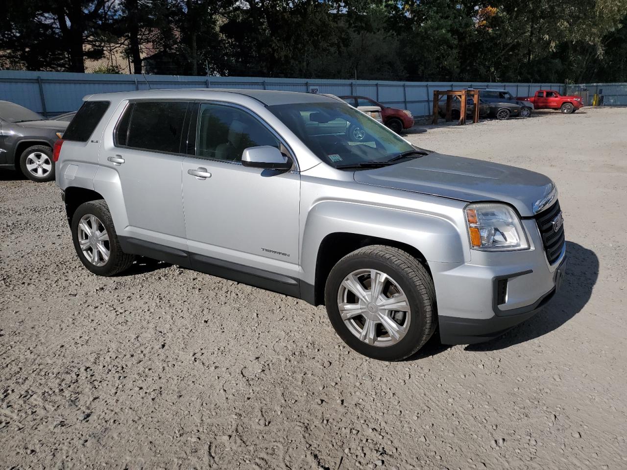 VIN 2GKALMEKXH6173805 2017 GMC TERRAIN no.4