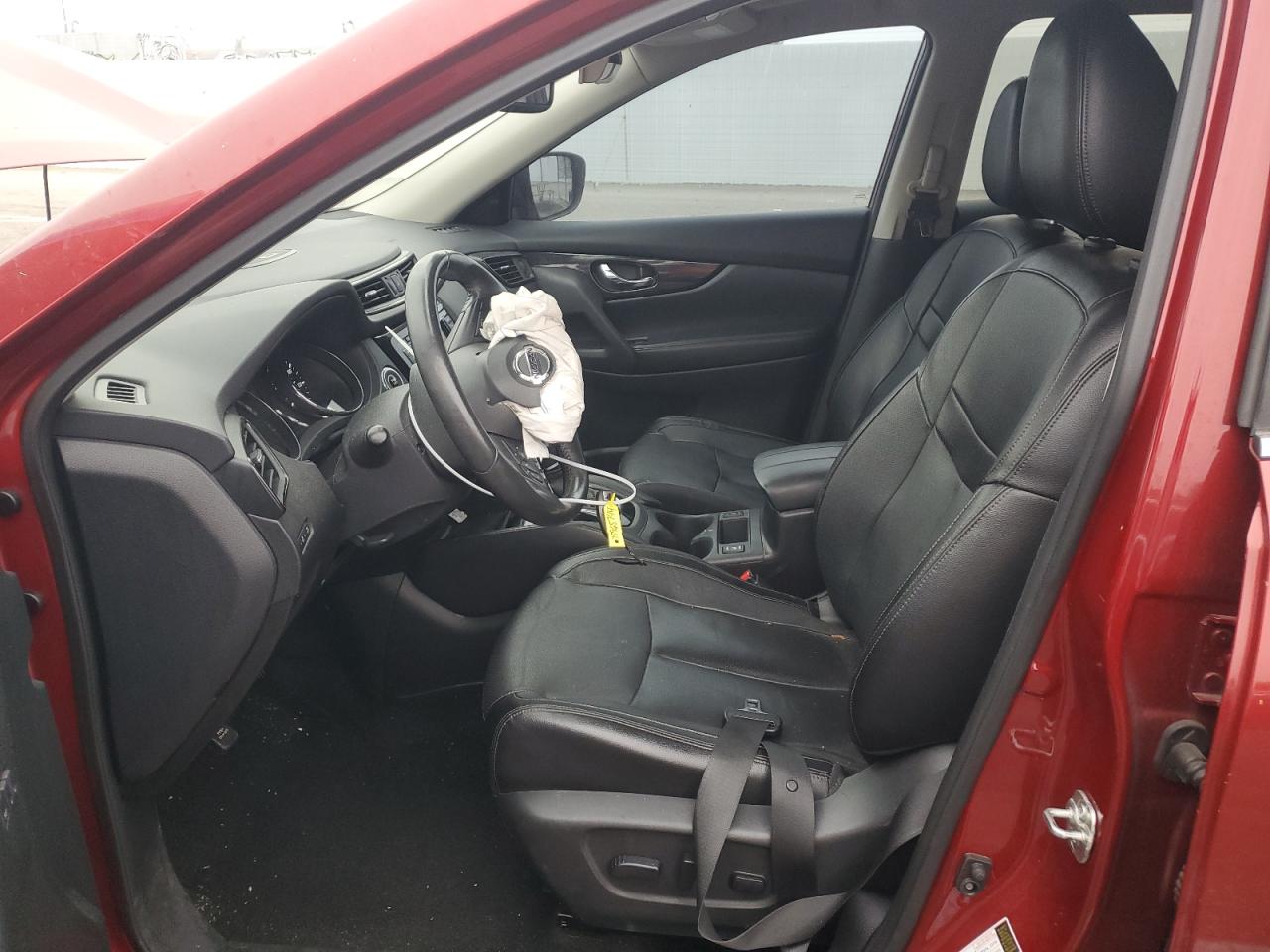 2018 Nissan Rogue - Image 7