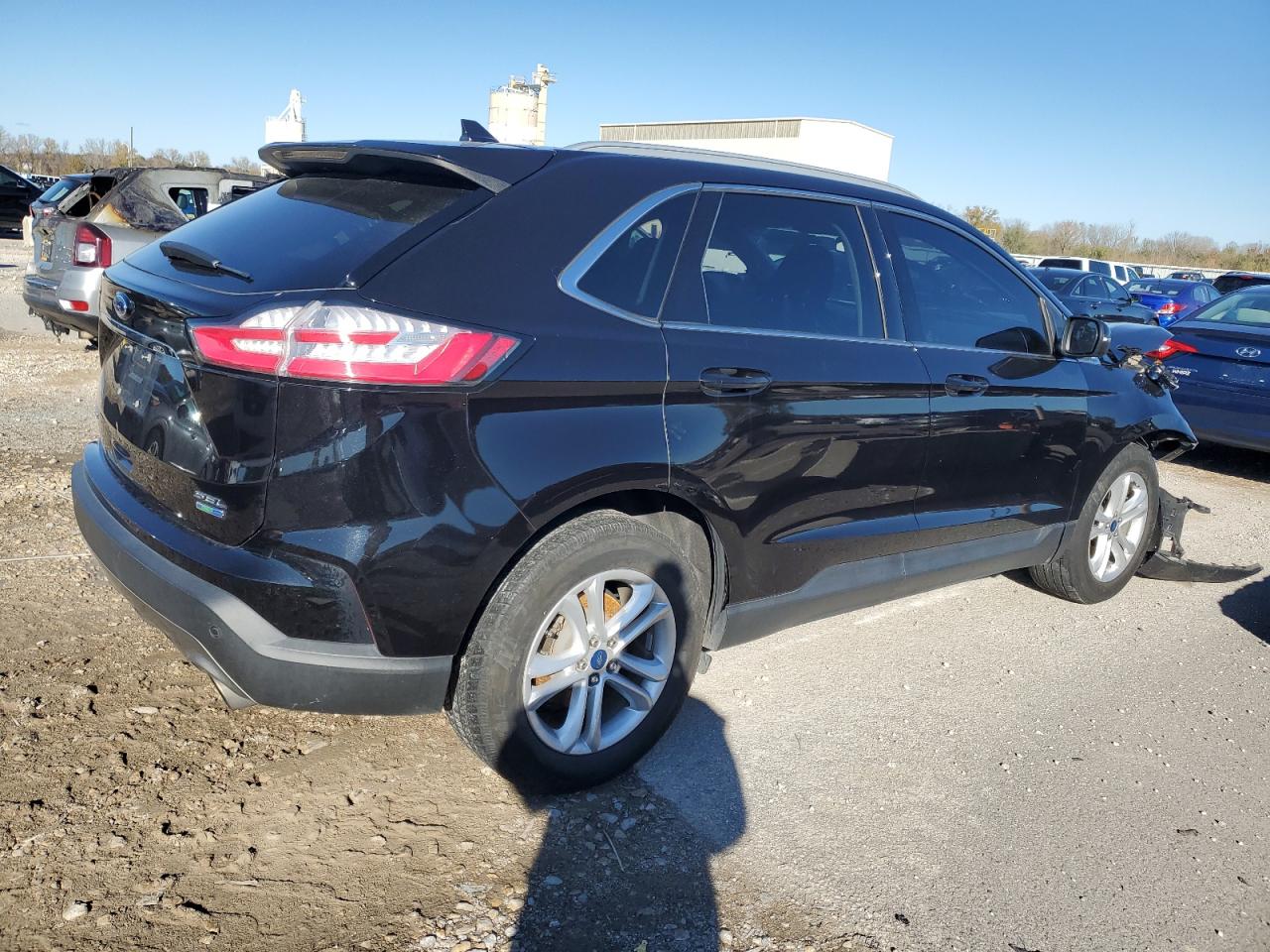 2020 Ford Edge - Image 3