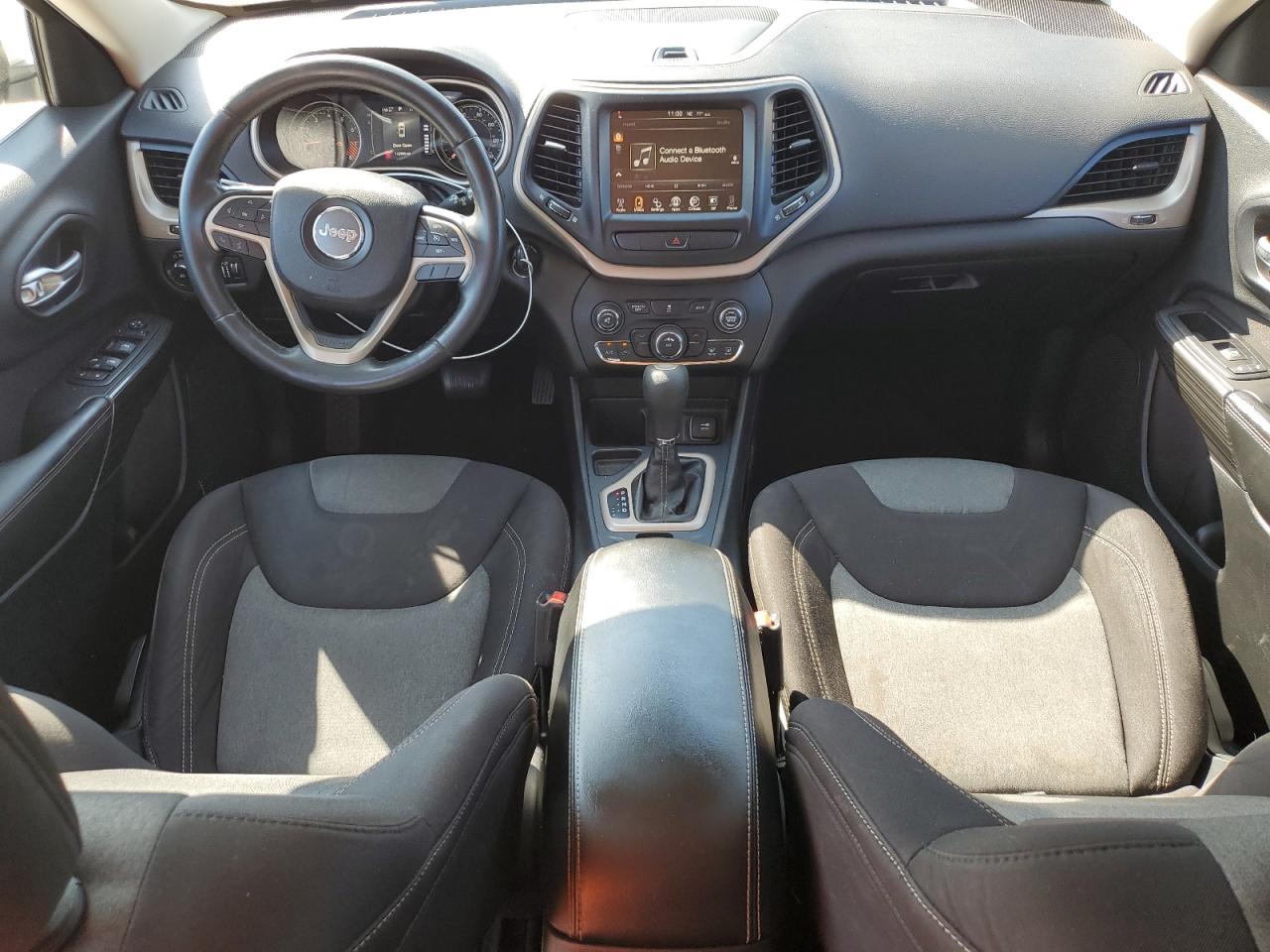 2014 Jeep Cherokee Latitude VIN: 1C4PJLCS9EW319704 Lot: 75004334