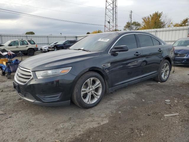  FORD TAURUS 2014 Черный