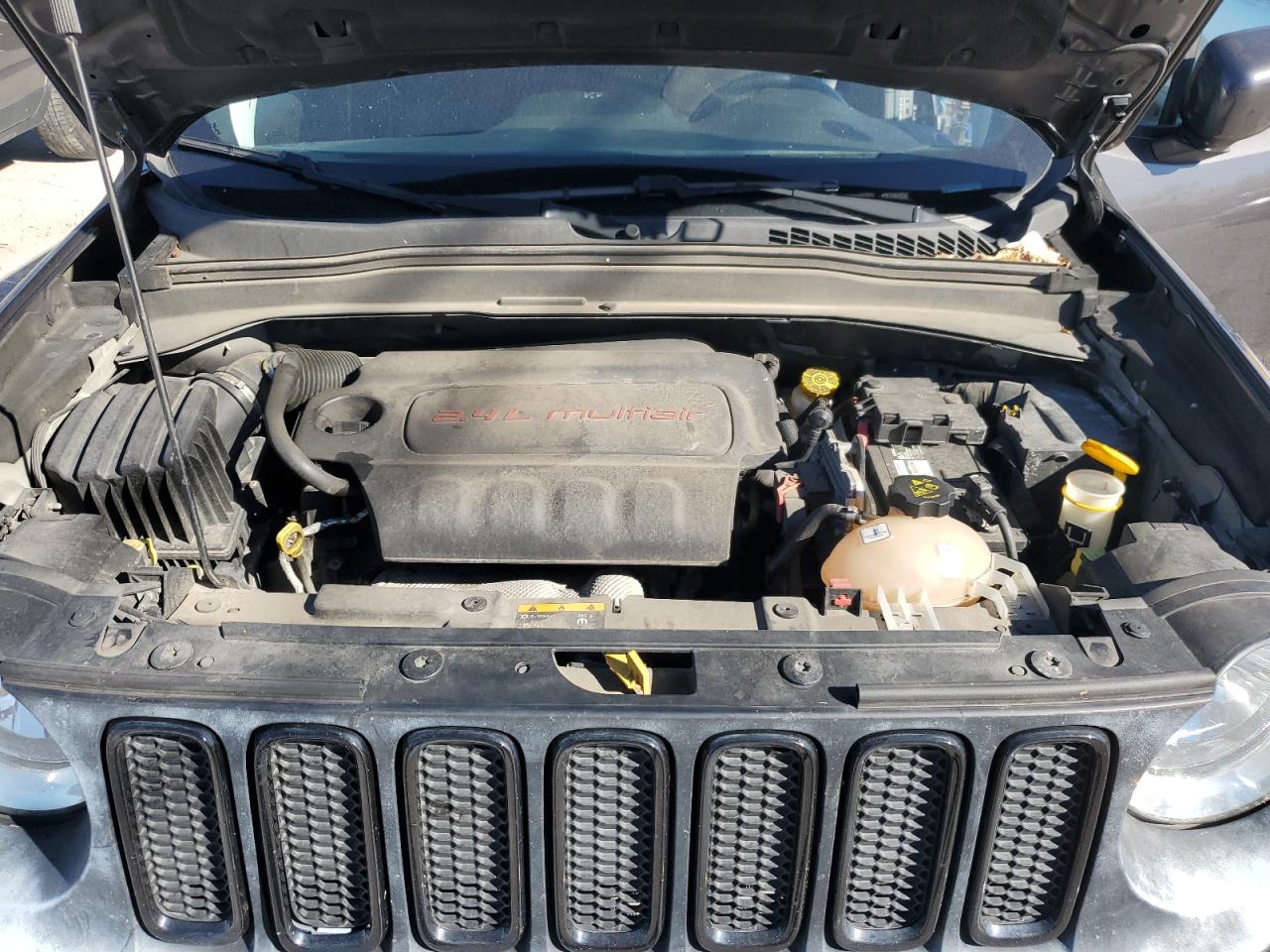 ZACCJBBB3JPG87541 2018 Jeep Renegade Latitude