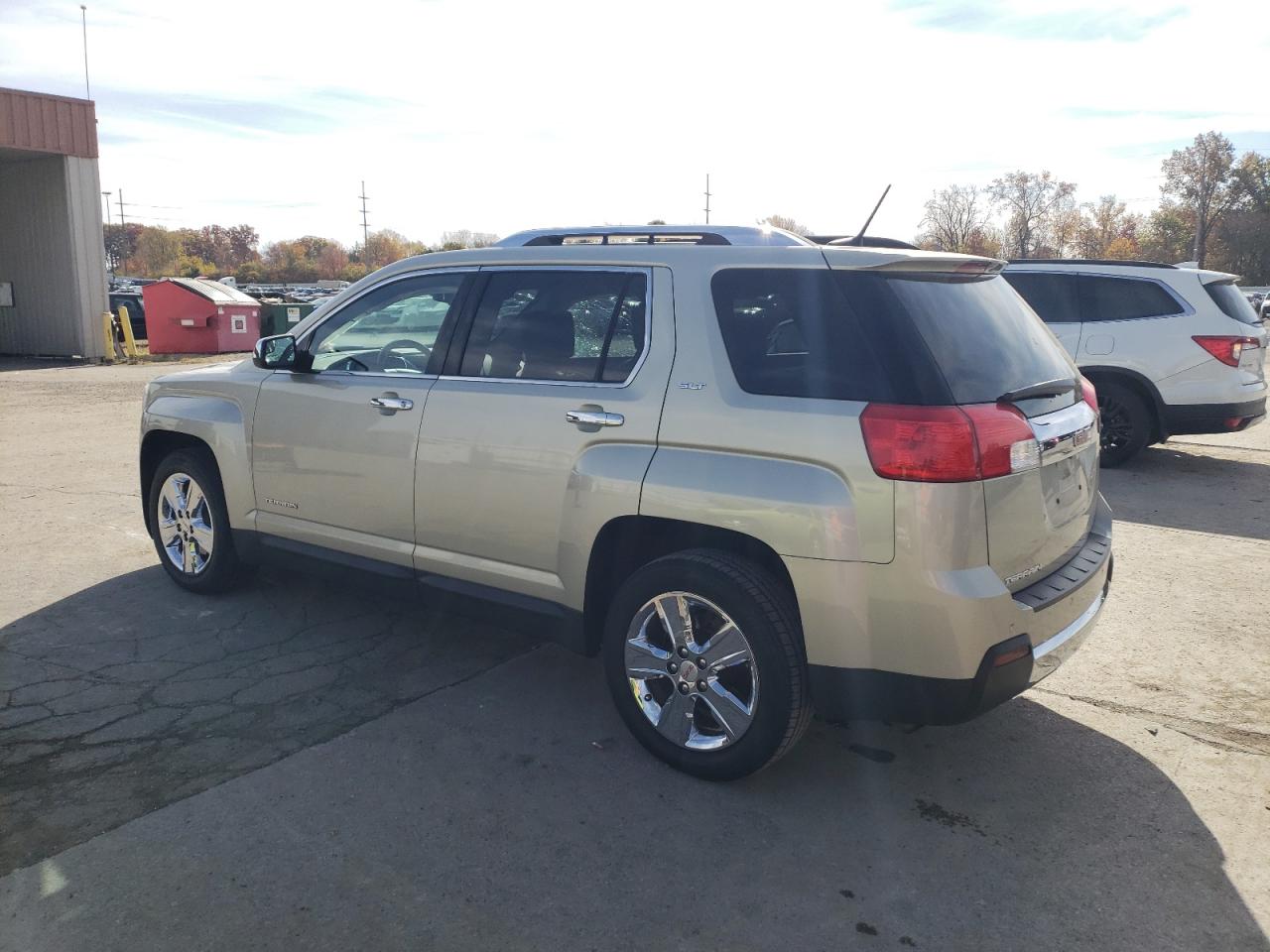 2014 GMC Terrain - Image 2