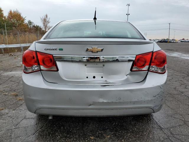 Седаны CHEVROLET CRUZE 2012 Серебристый