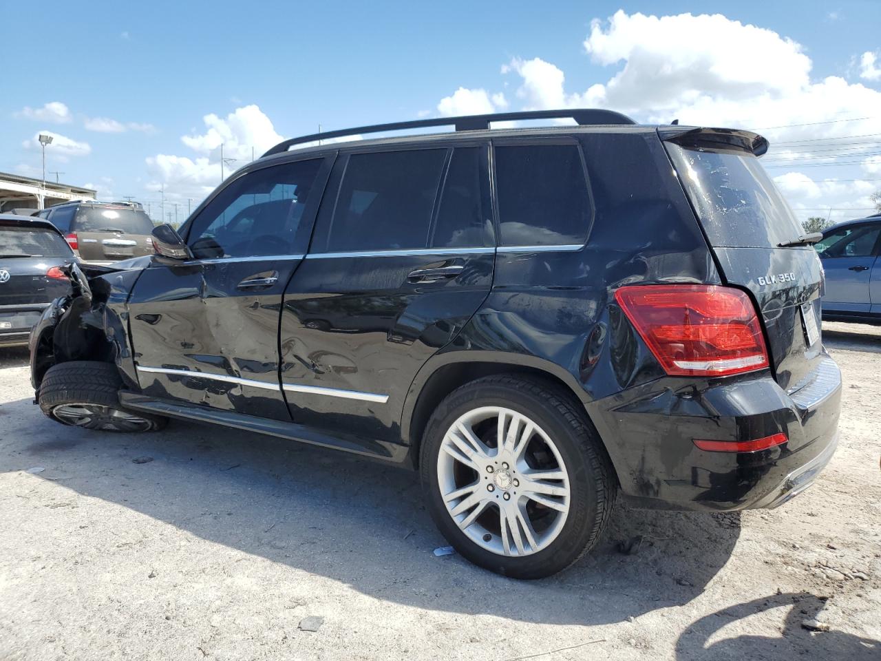 VIN WDCGG5HBXEG228142 2014 MERCEDES-BENZ GLK-CLASS no.2