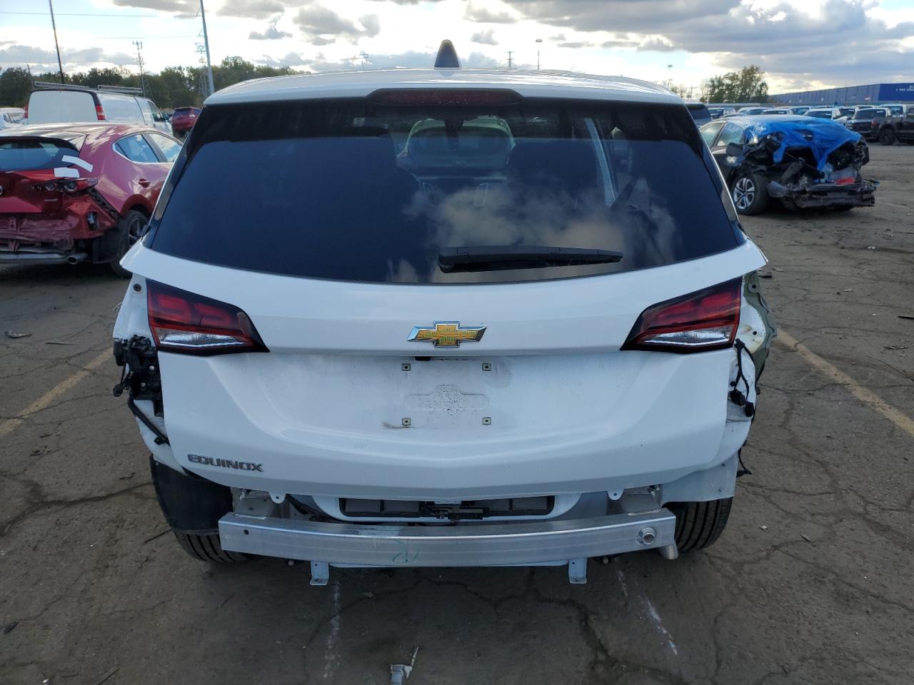 2023 Chevrolet Equinox - Image 6