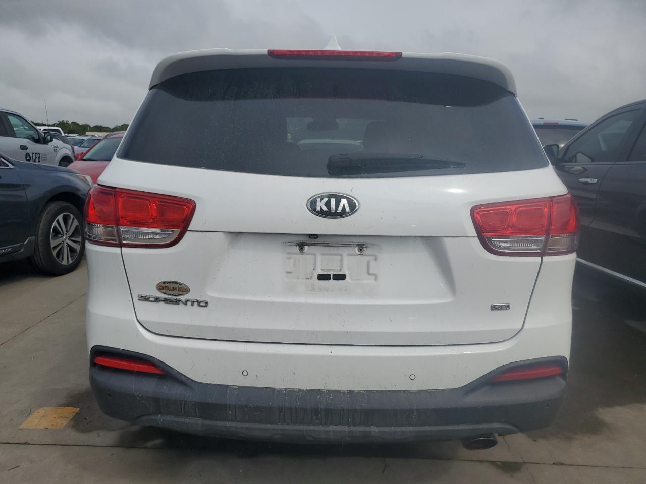 2017 Kia Sorento Lx VIN: 5XYPG4A33HG216246 Lot: 74658344