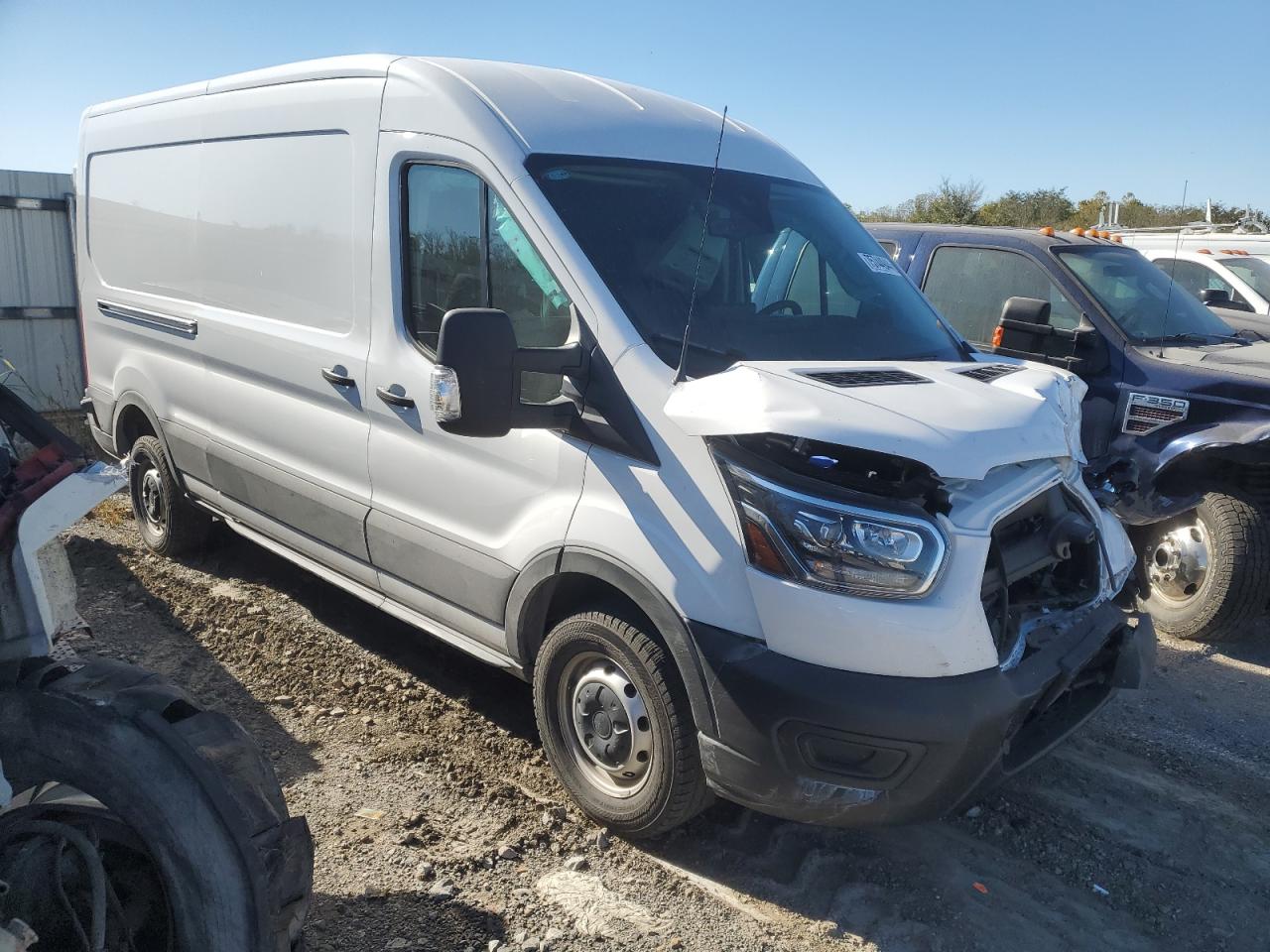 VIN 1FTBR1C83PKC01878 2023 FORD TRANSIT no.4