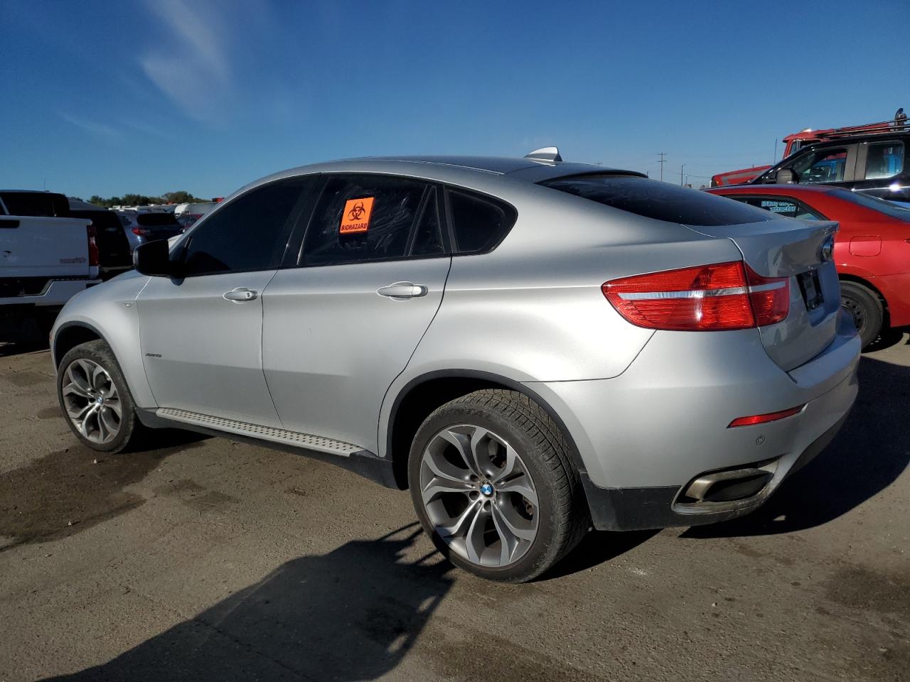 2011 BMW X6 - Image 2