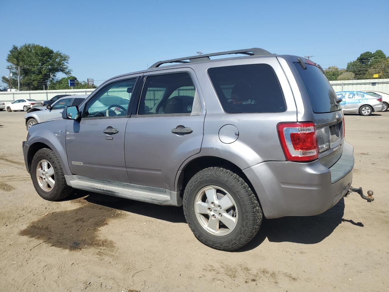 2008 Ford Escape - Image 2
