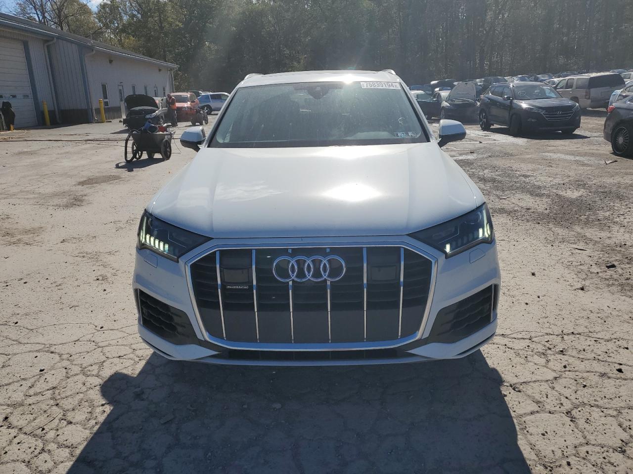 WA1LXBF78PD025881 Audi Q7 2023. Фото: 4