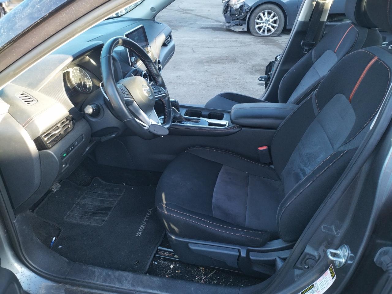 2022 Nissan Sentra - Image 7