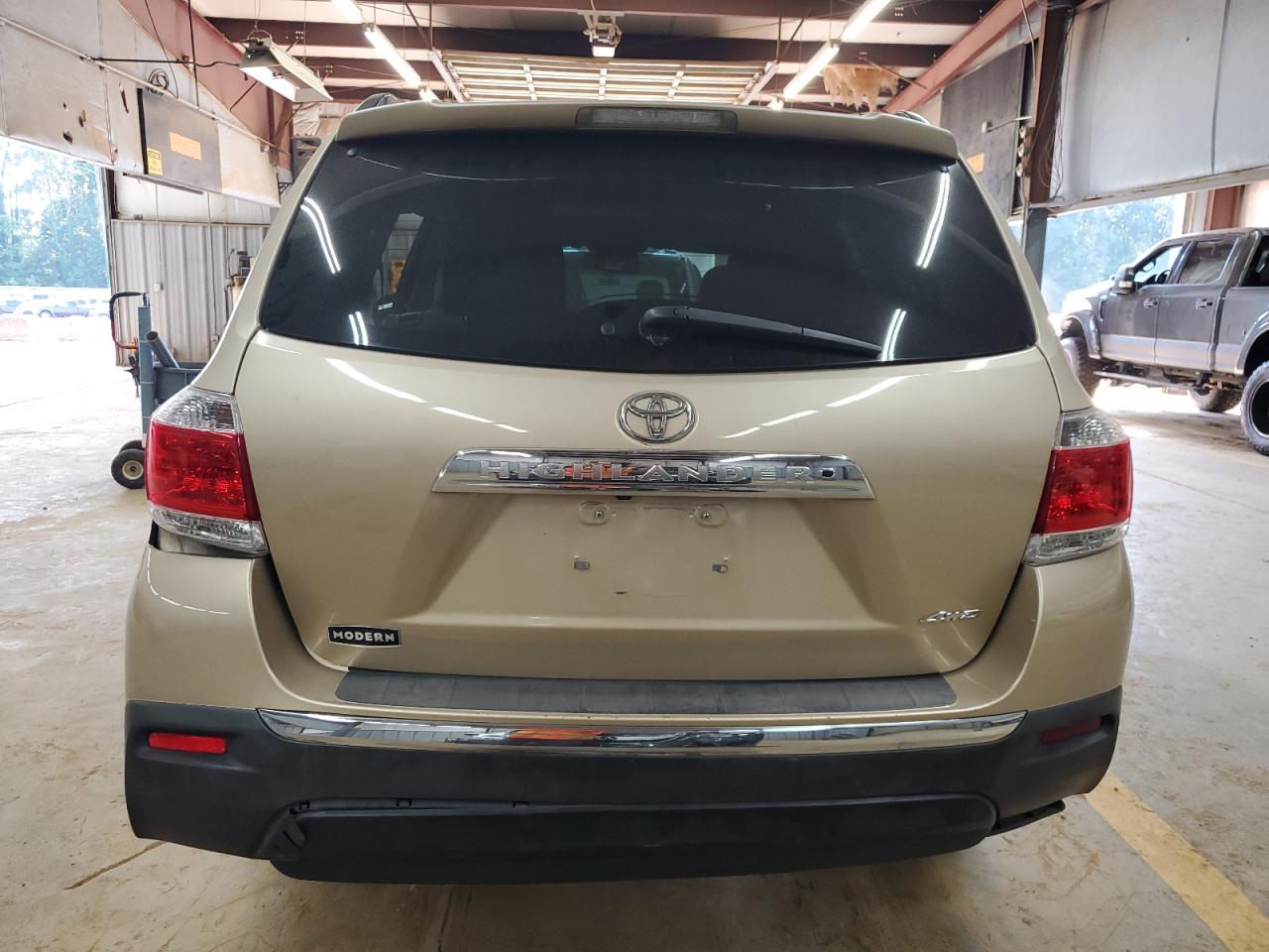 5TDBK3H9CS125082 2012 Toyota Highlander