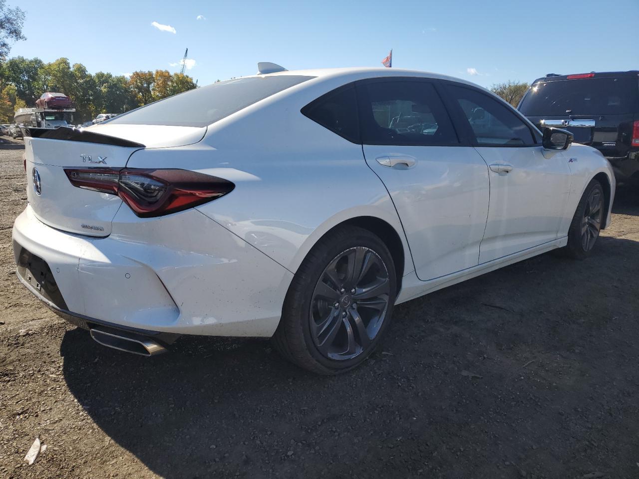 VIN 19UUB6F59NA003919 2022 ACURA TLX no.3