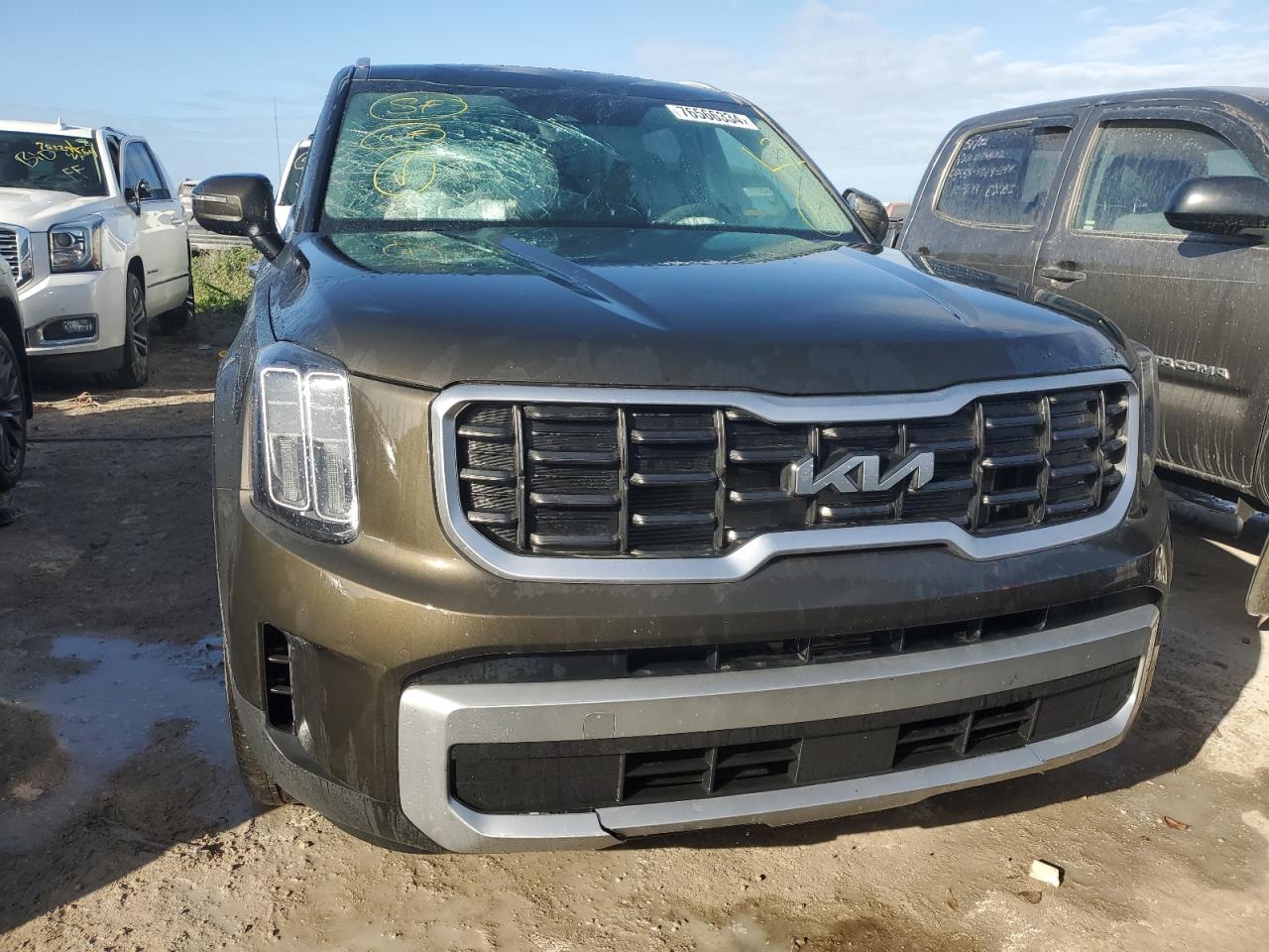 2023 Kia Telluride - Image 5