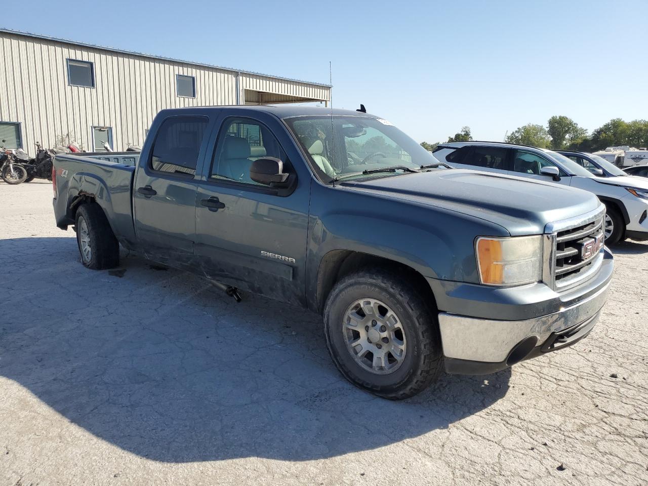 2007 GMC Sierra - Image 4