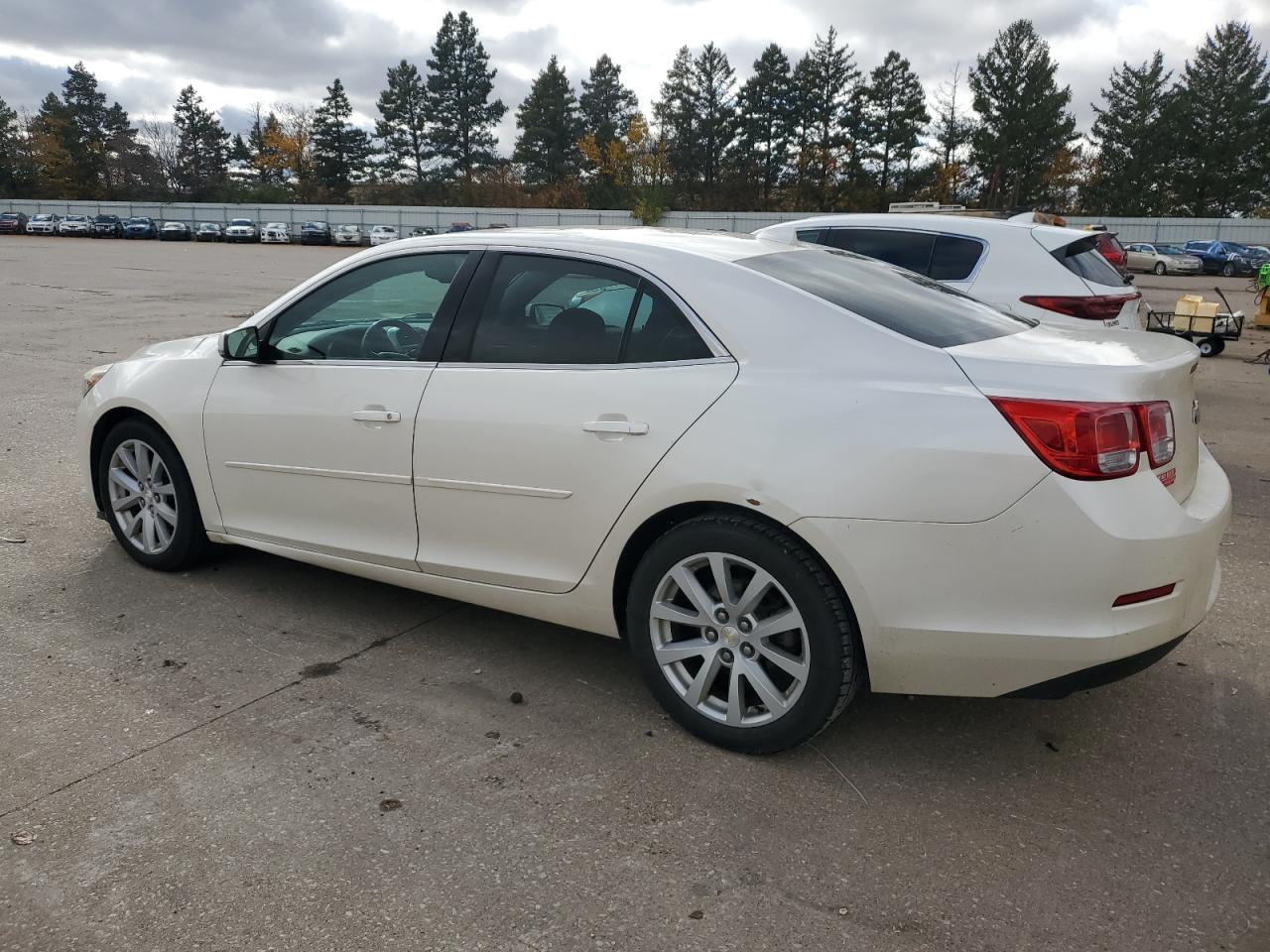 2014 Chevrolet Malibu - Image 2