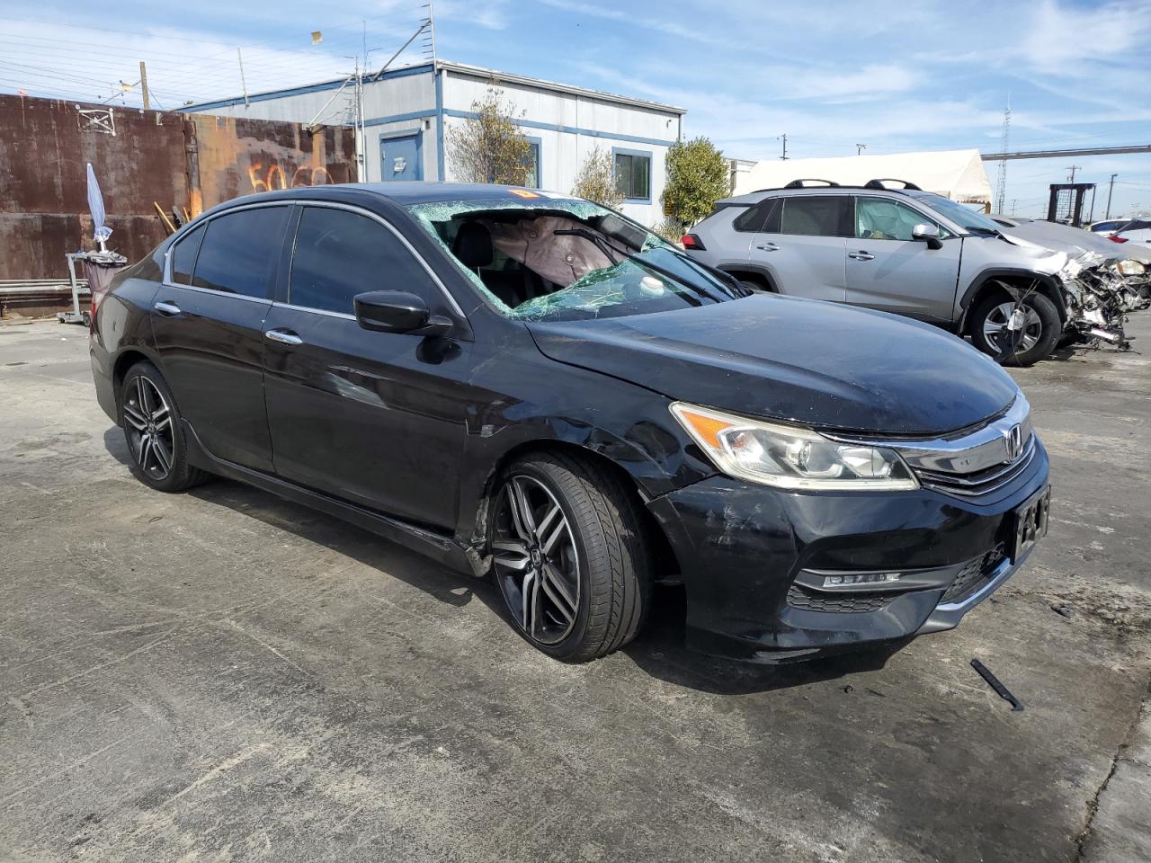 VIN 1HGCR2F51GA234087 2016 HONDA ACCORD no.4