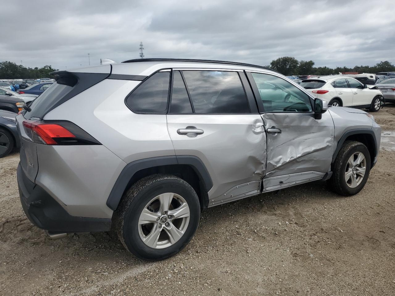 2021 Toyota RAV 4 - Image 3