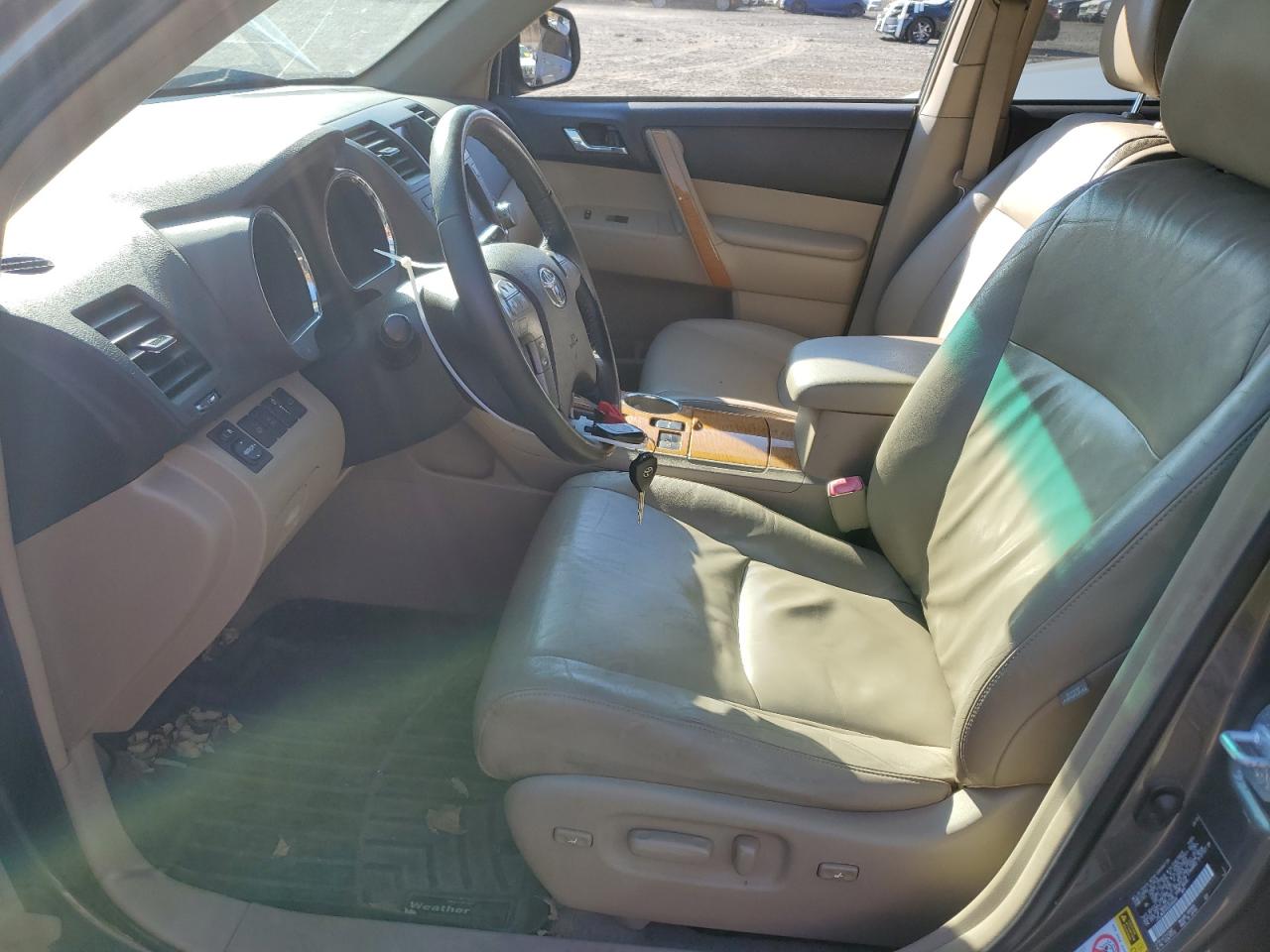 2010 Toyota Highlander Hybrid Limited VIN: JTEJW3EH0A2046044 Lot: 77335554