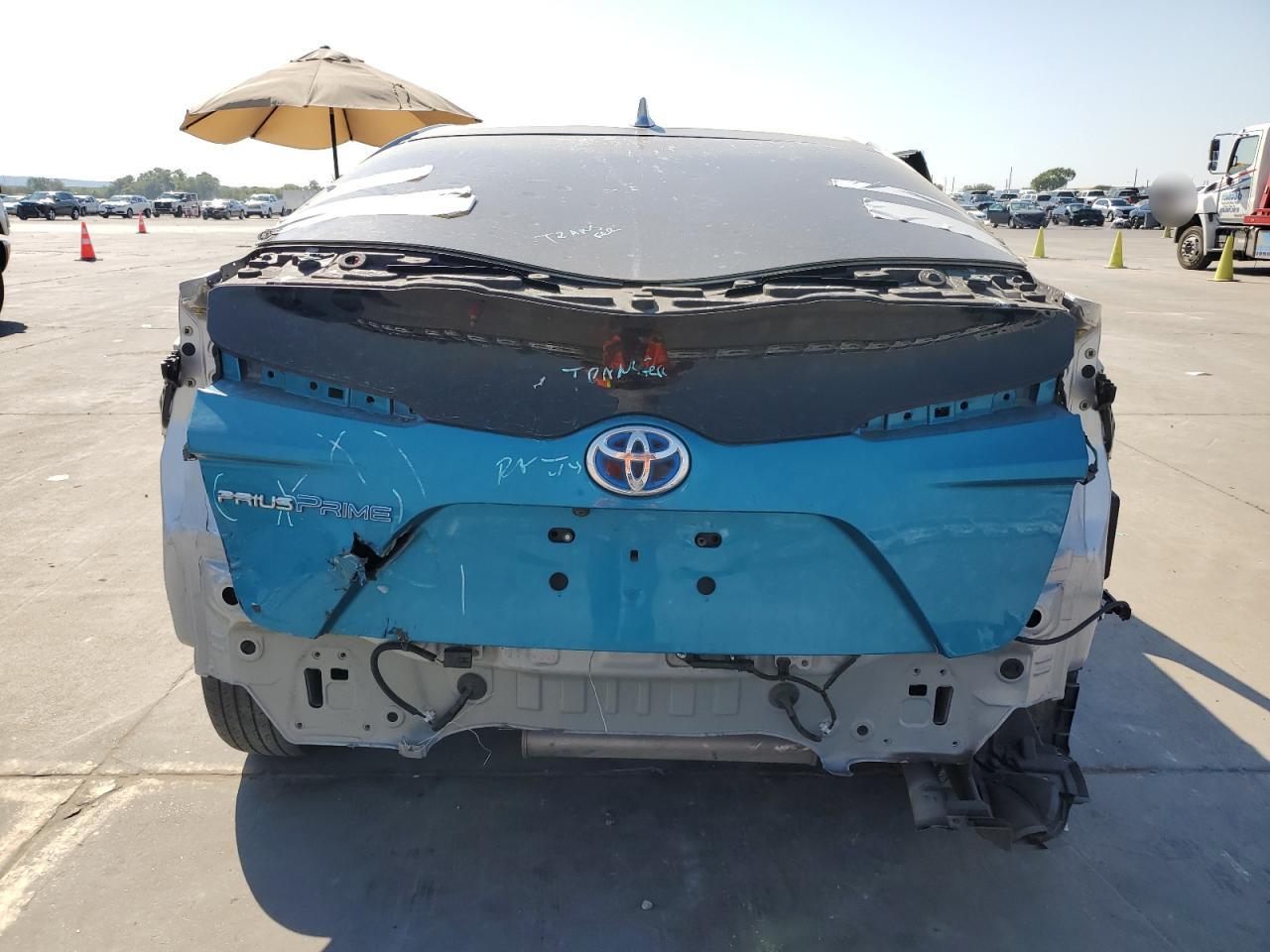 2017 Toyota Prius Prime VIN: JTDKARFP2H3023773 Lot: 75730064