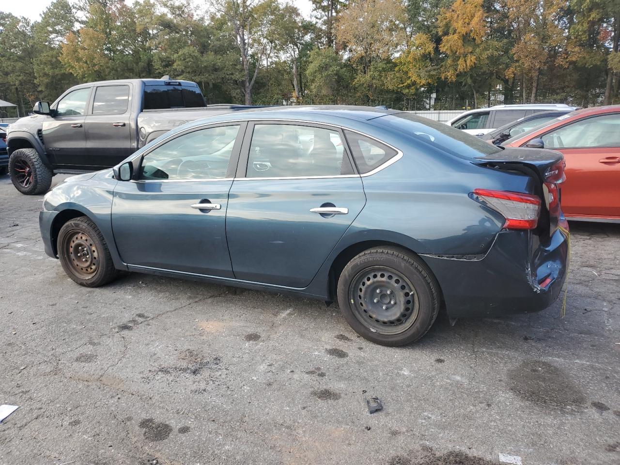 2015 Nissan Sentra - Image 2