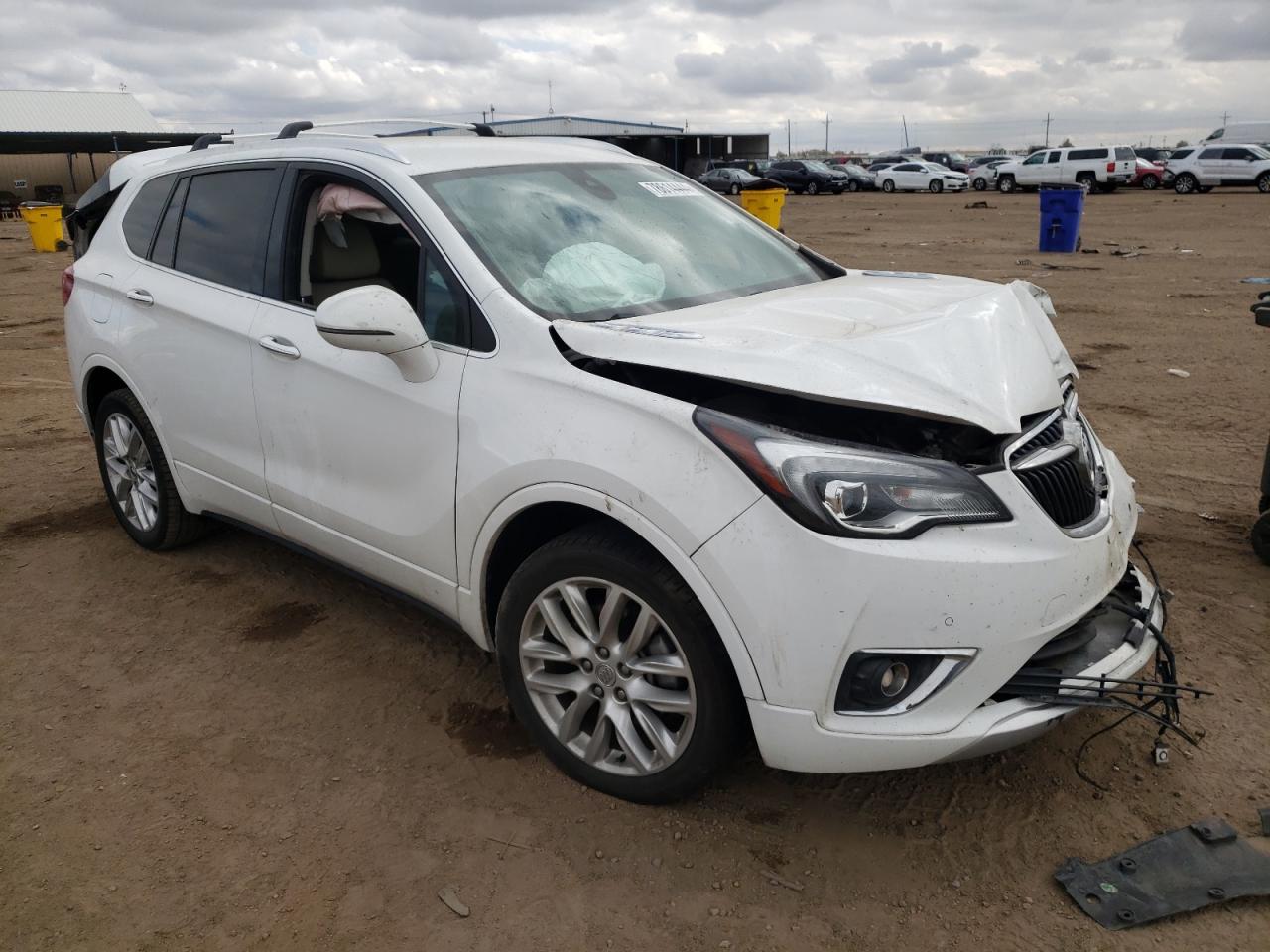 VIN LRBFX3SX8KD030018 2019 BUICK ENVISION no.4