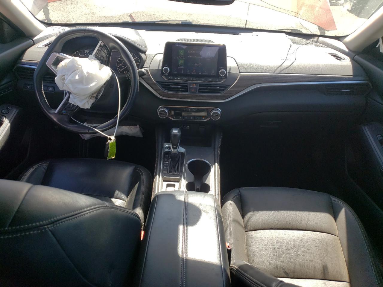 2019 Nissan Altima - Image 8