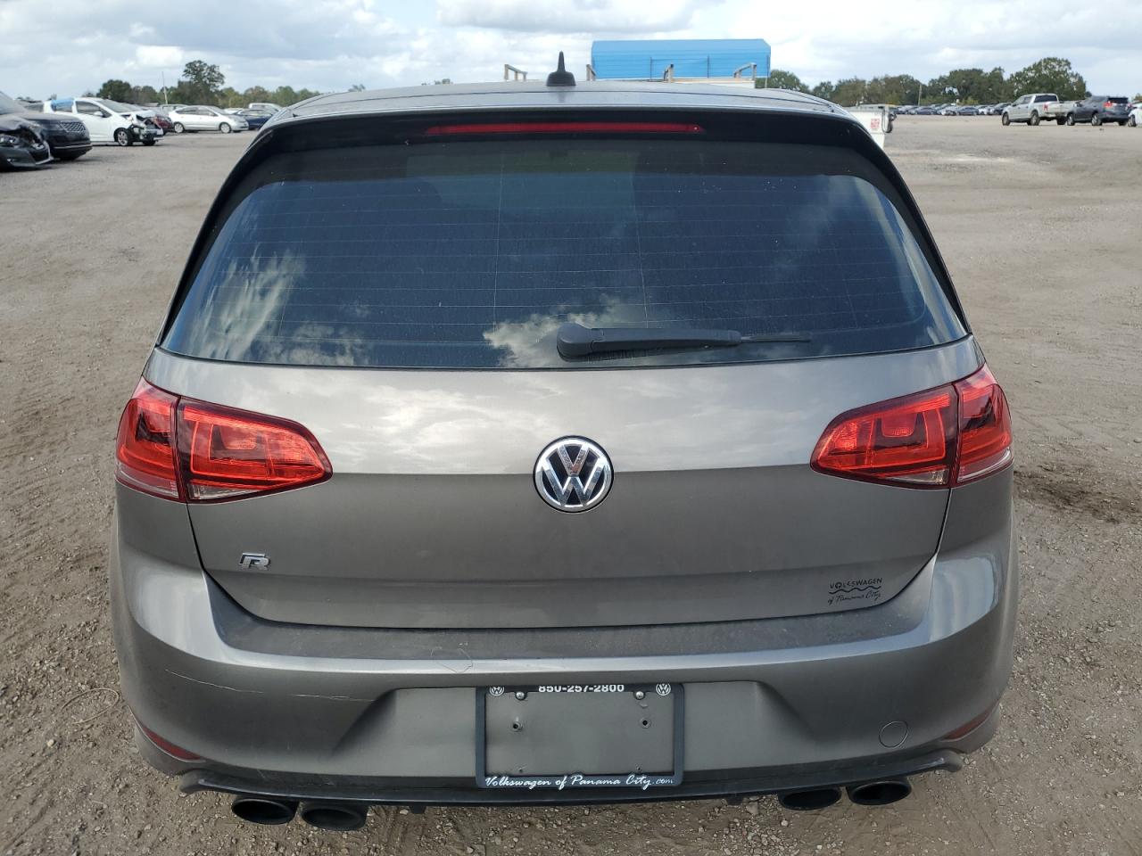 2016 Volkswagen Golf - Image 6