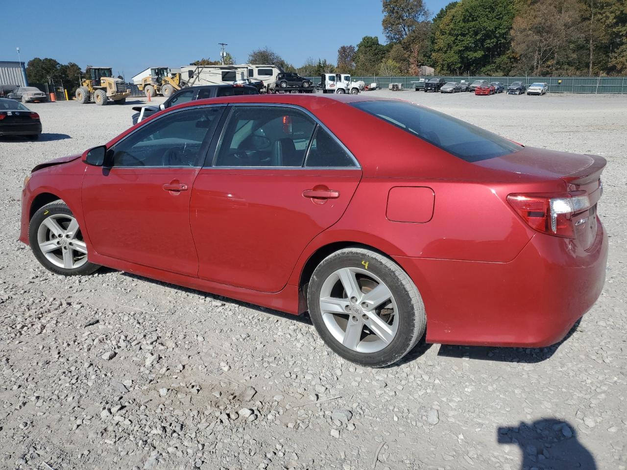 2014 Toyota Camry - Image 2