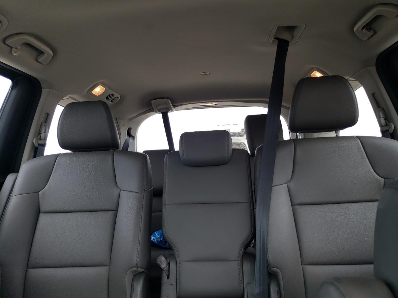 2016 Honda Odyssey - Image 10