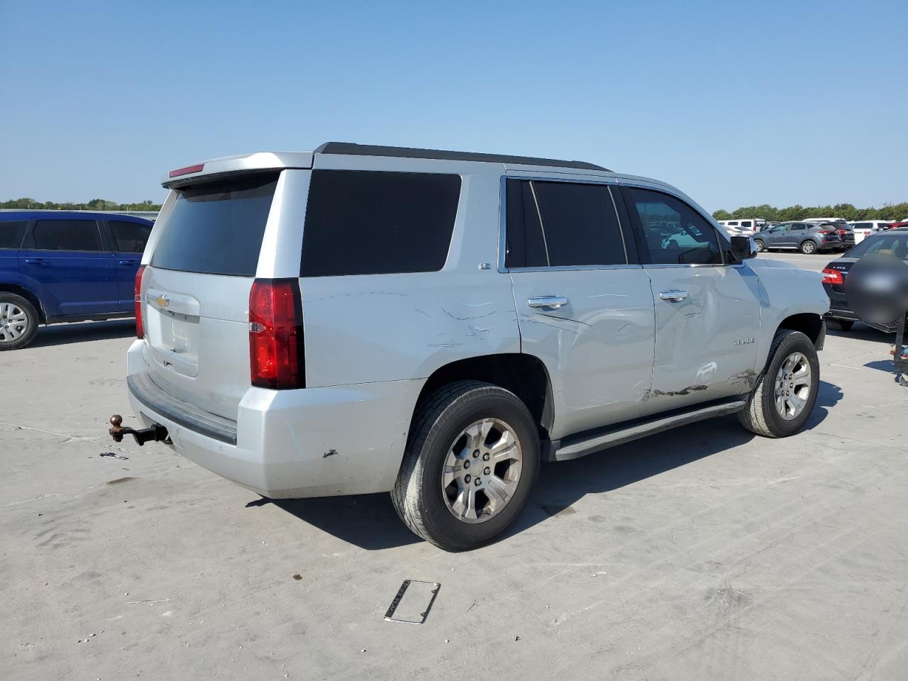 VIN 1GNSKAKC3FR245127 2015 CHEVROLET TAHOE no.3