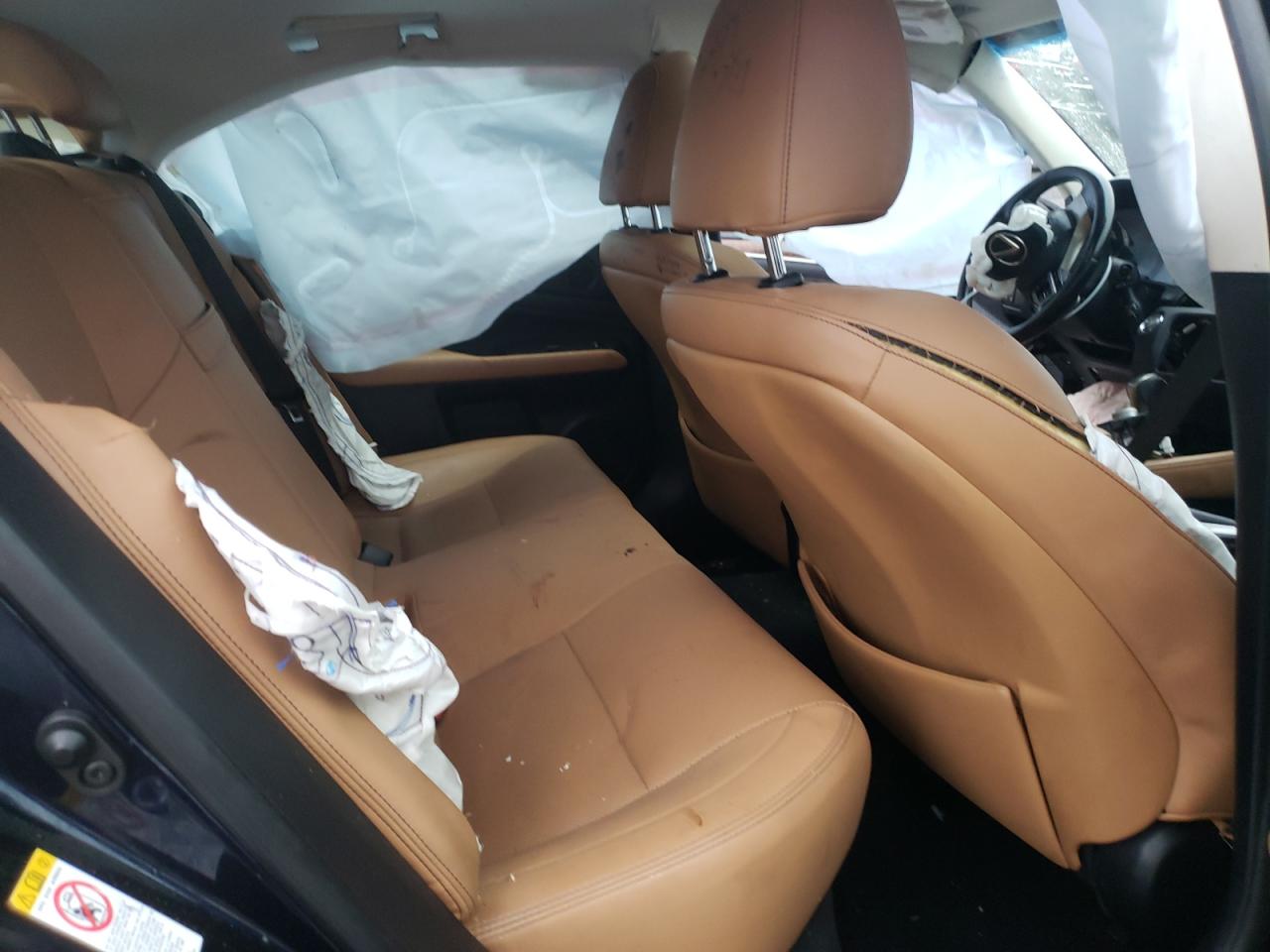2016 Lexus GS - Image 11