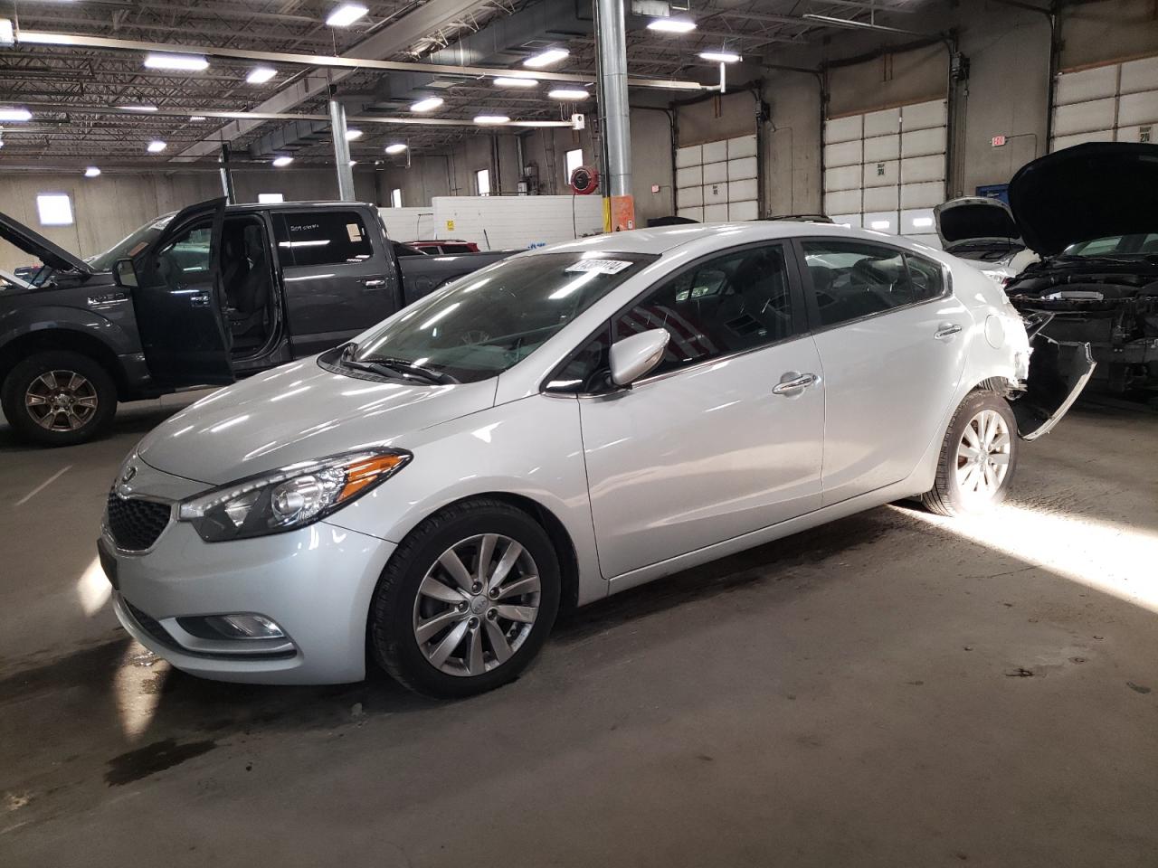 KNAFX4A84F5387842 2015 KIA FORTE - Image 1