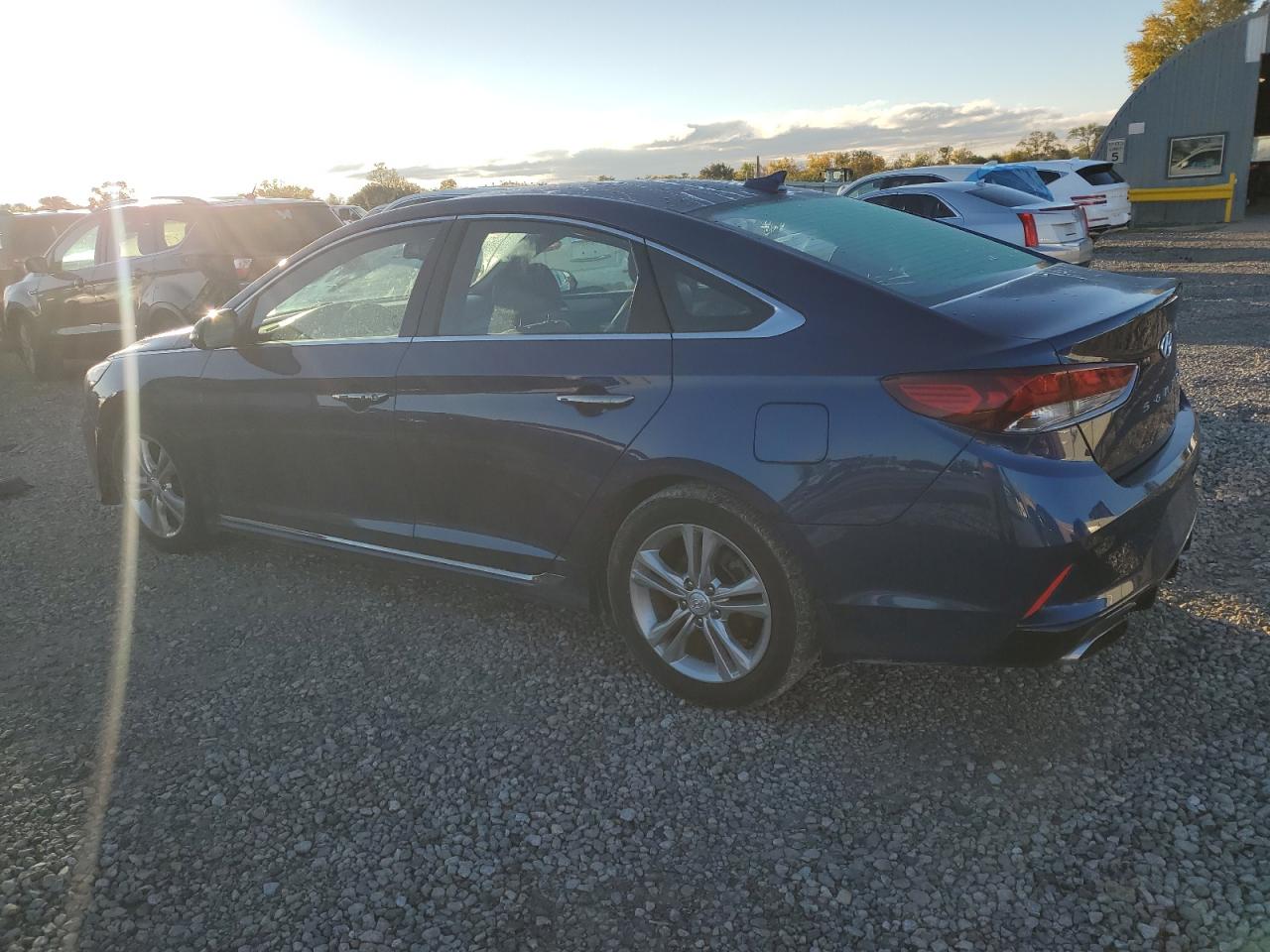 2019 Hyundai Sonata - Image 2