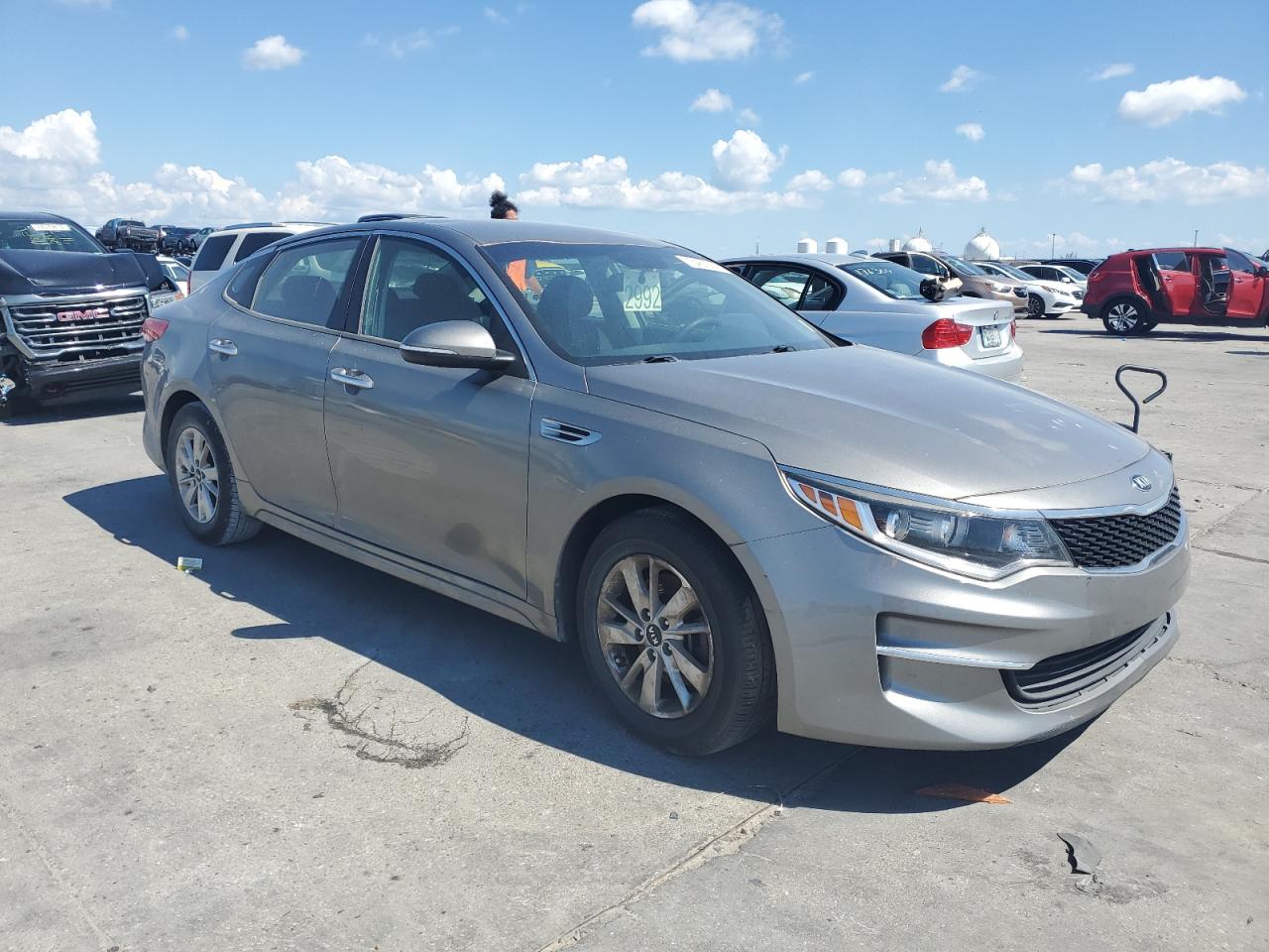 5XXGT4L36JG223176 2018 Kia Optima Lx