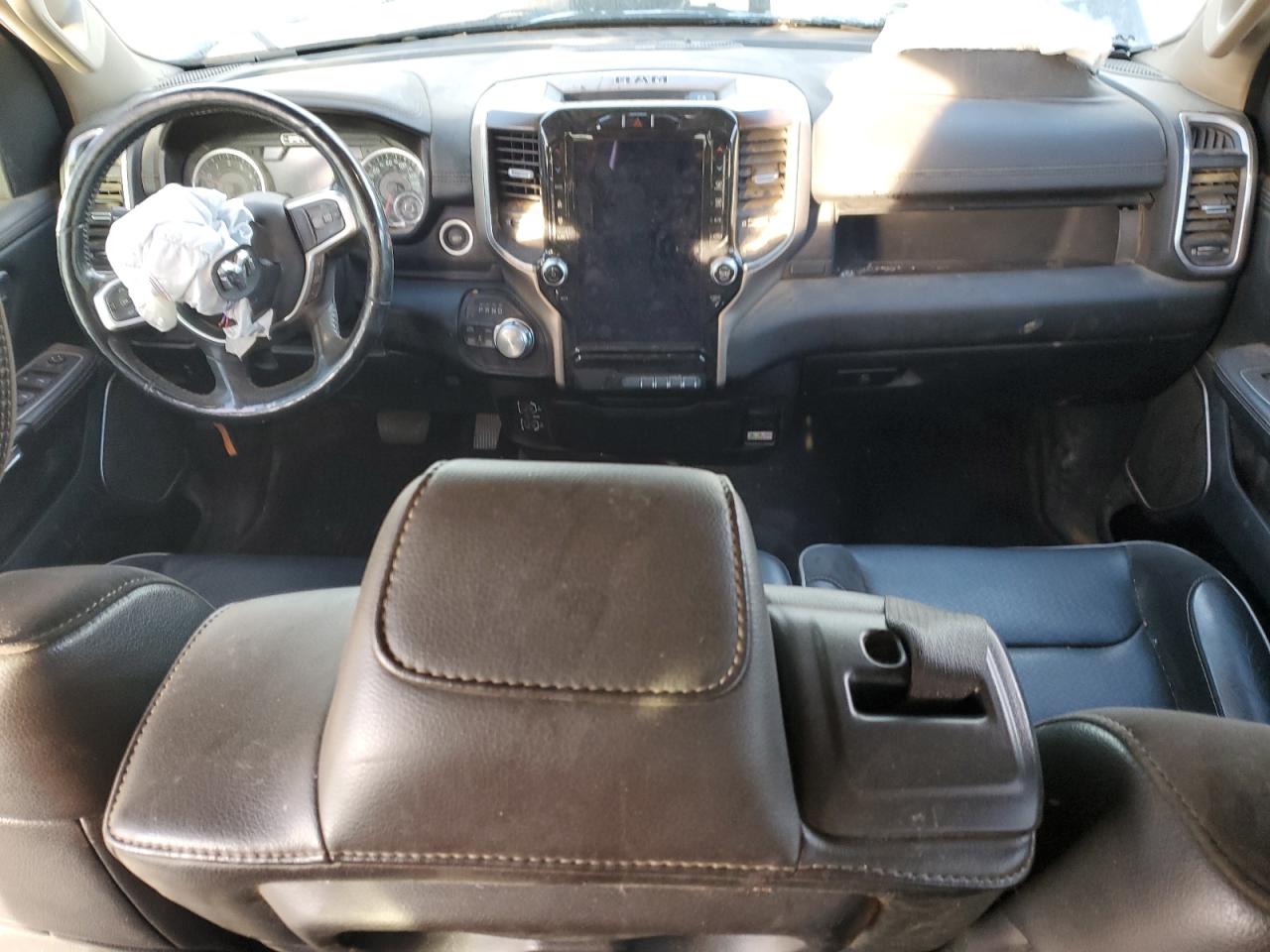 2021 RAM 1500 - Image 8