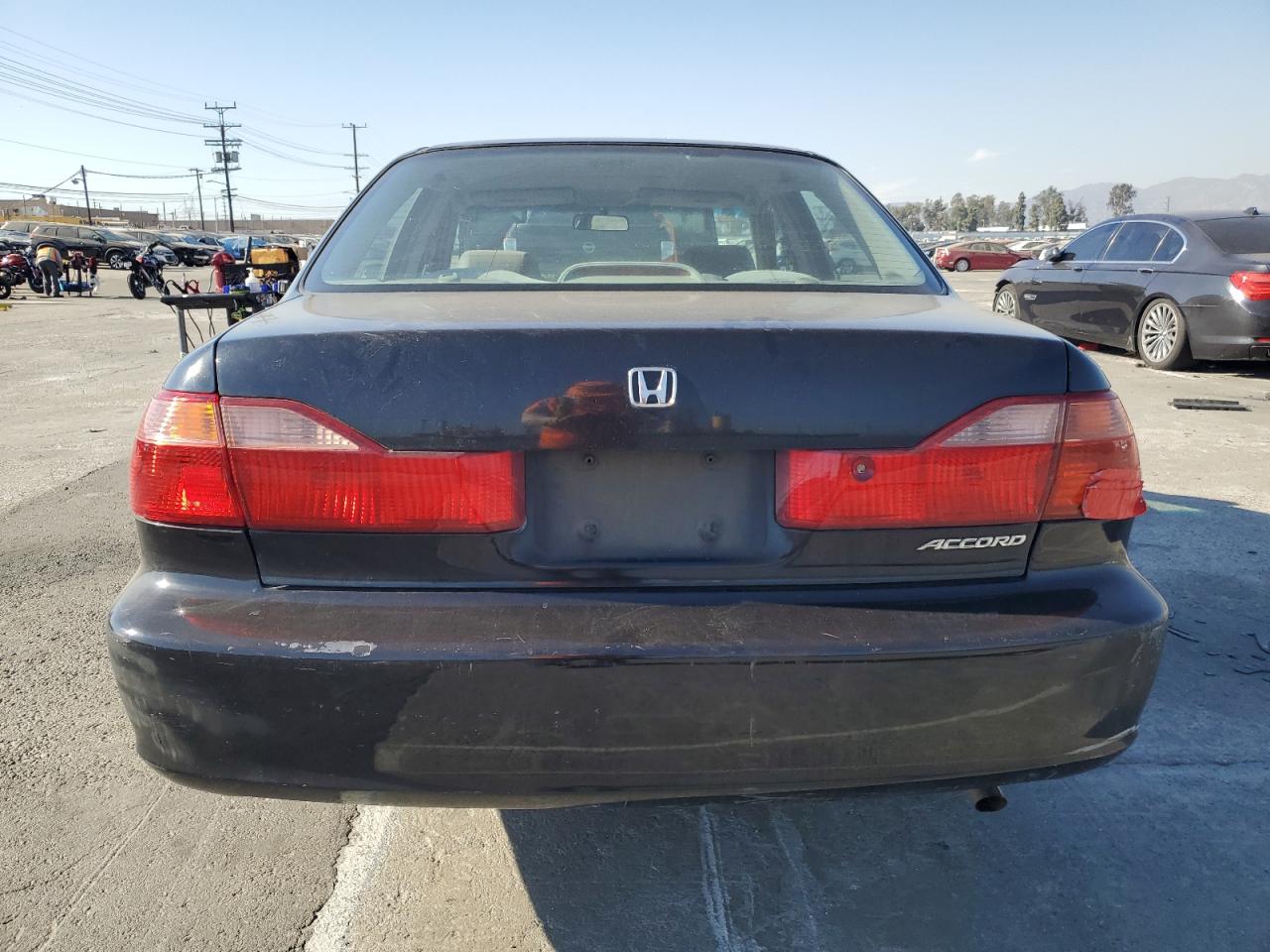 2000 Honda Accord Lx VIN: 3HGCG6654YG705889 Lot: 77487524