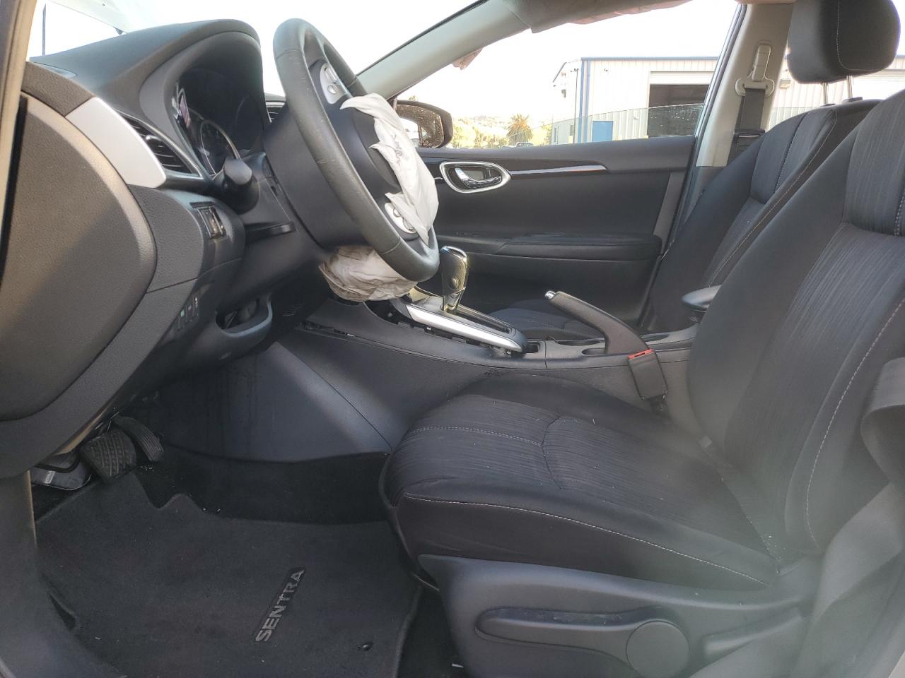 2017 Nissan Sentra - Image 7