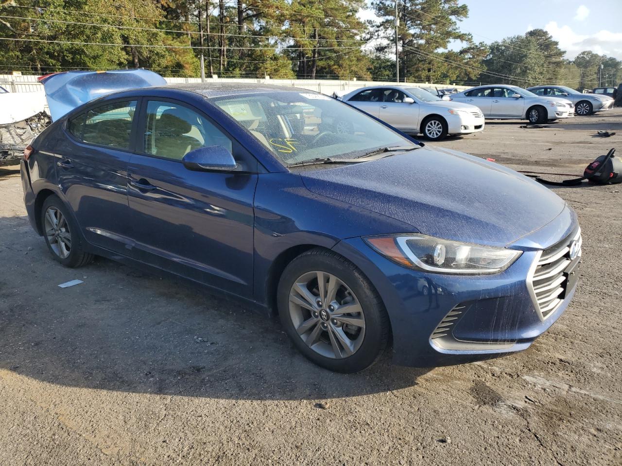 2018 Hyundai Elantra - Image 4