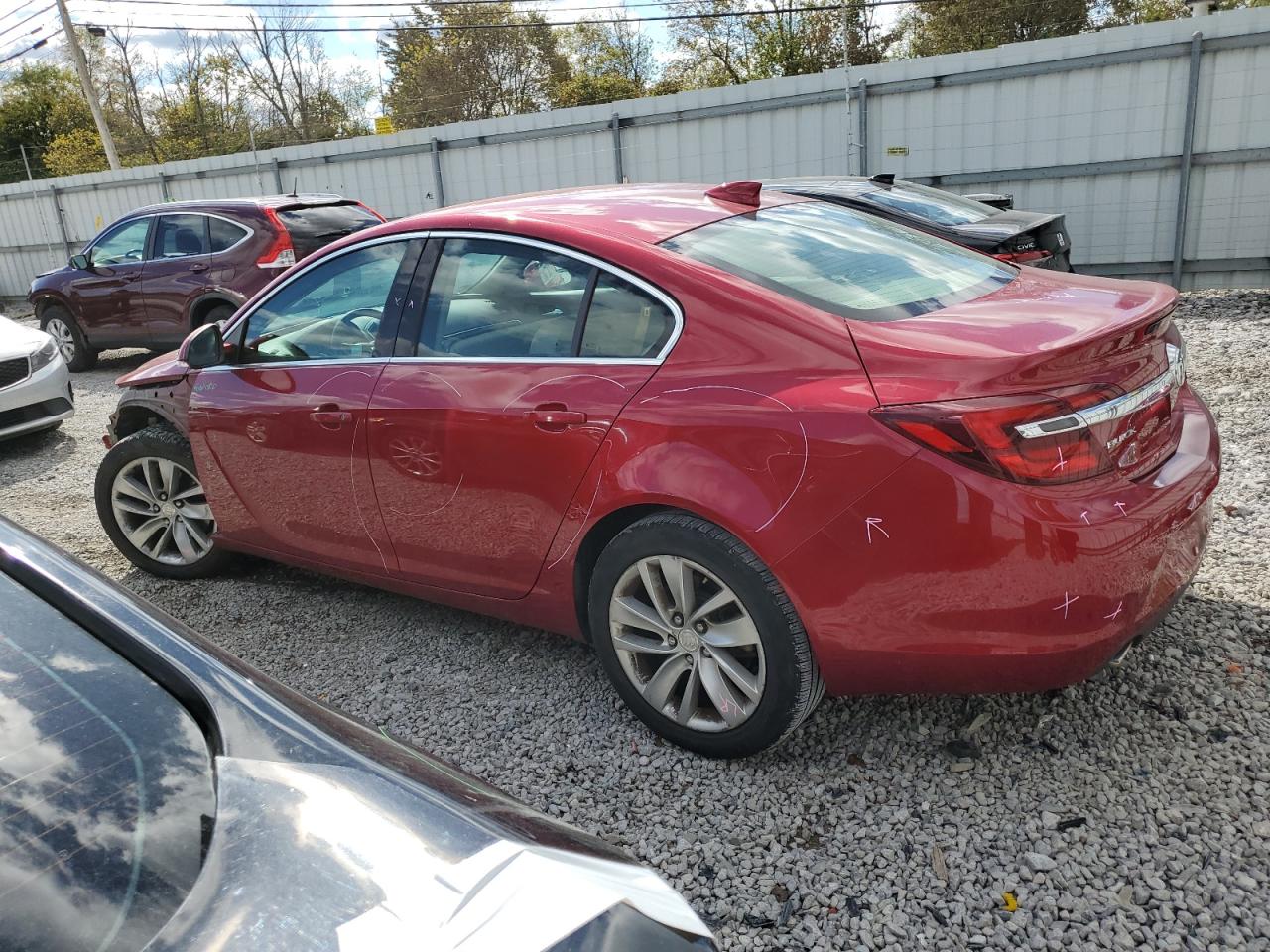 2015 Buick Regal - Image 2