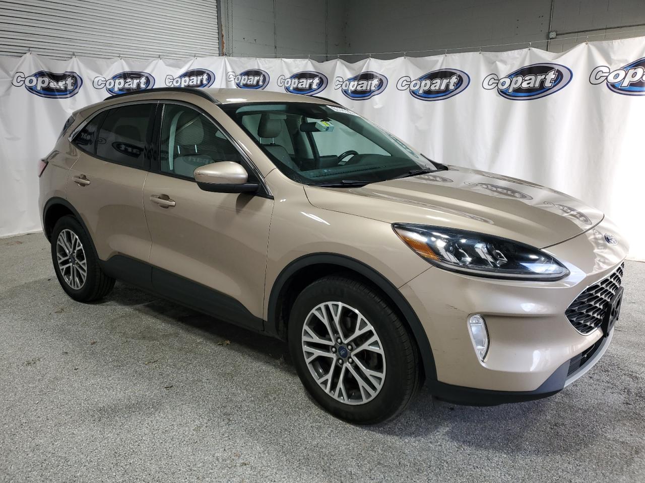 2021 Ford Escape - Image 4