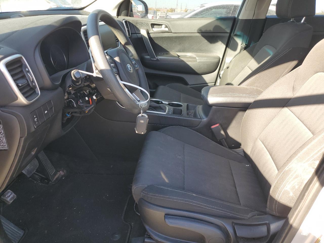 2022 Kia Sportage - Image 7