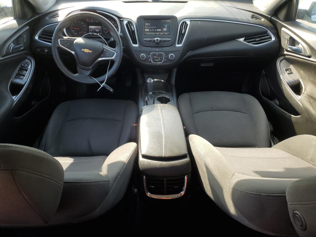 1G1ZD5ST4JF138342 CHEVROLET MALIBU 2018