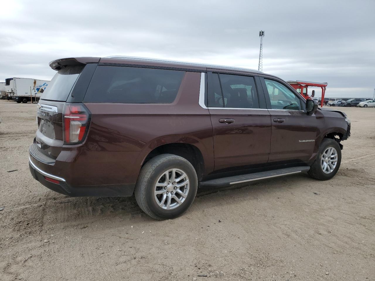 2022 Chevrolet Suburban - Image 3