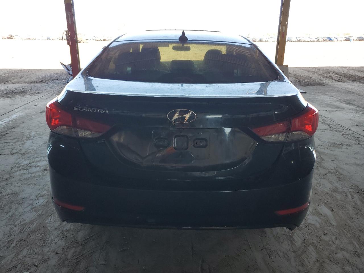 2016 Hyundai Elantra - Image 6