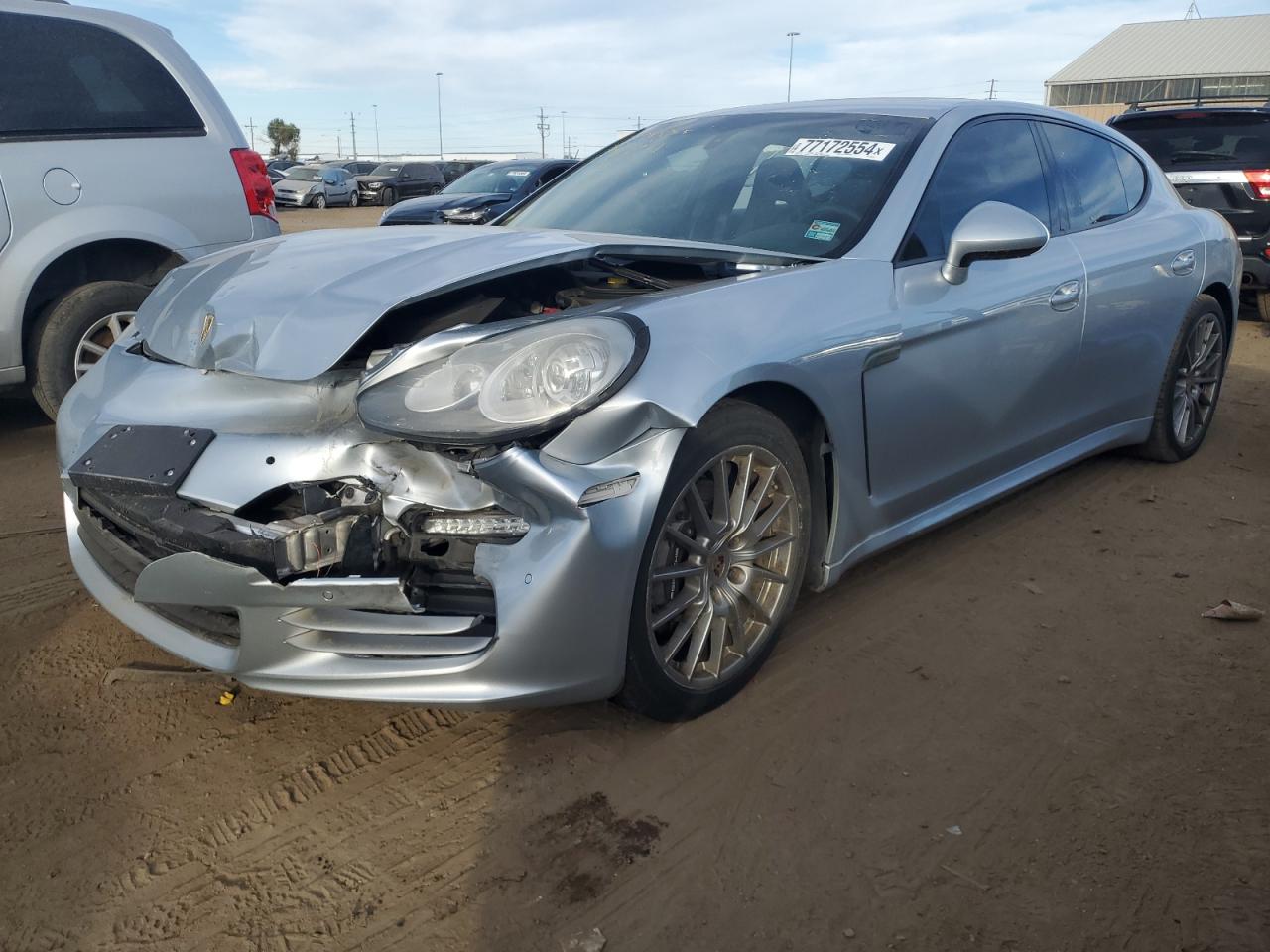 2015 Porsche Panamera - Image 1