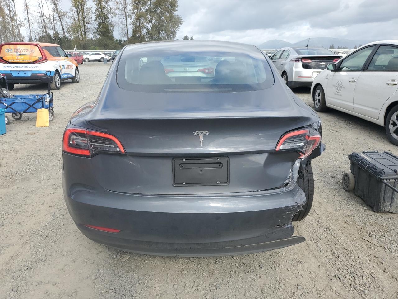 5YJ3E1EA9PF638488 2023 Tesla Model 3