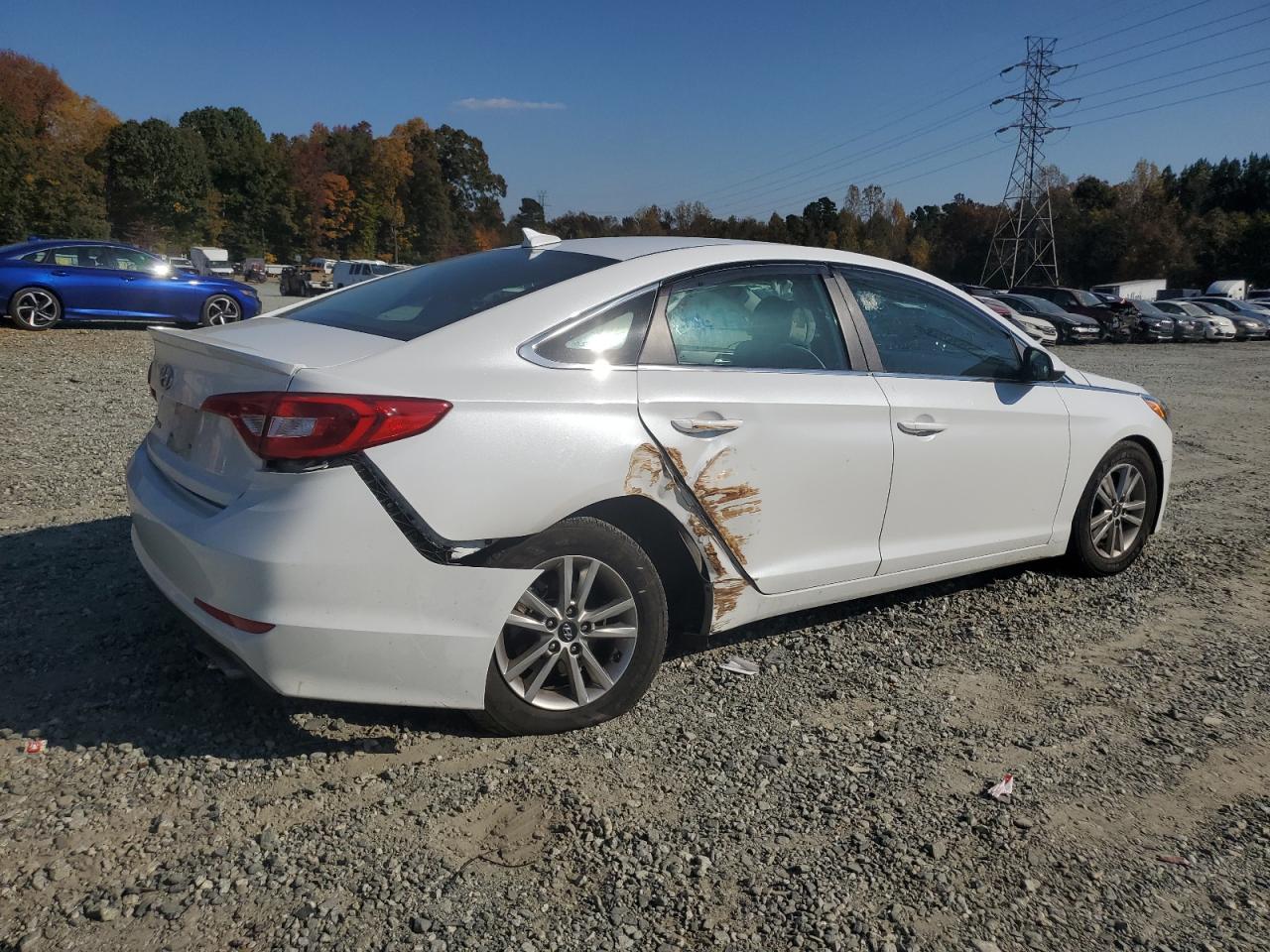 2015 Hyundai Sonata - Image 3