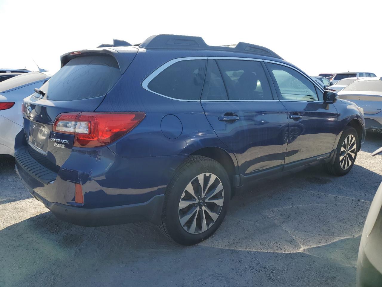 2017 Subaru Outback 2.5I Limited VIN: 4S4BSANC5H3213592 Lot: 74589834